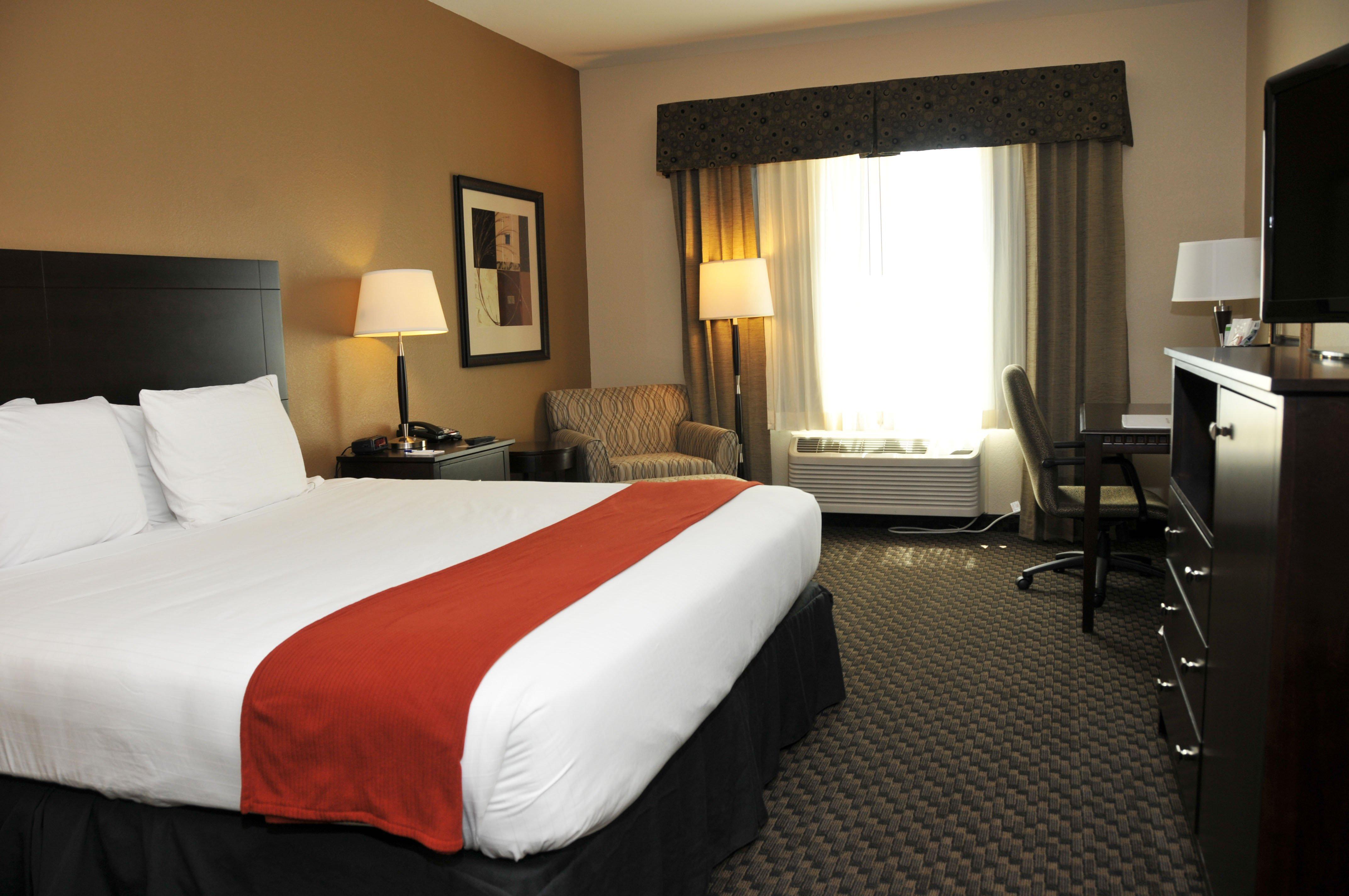 Holiday Inn Express & Suites Clinton By Ihg Extérieur photo