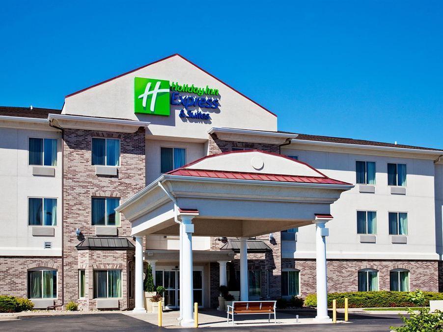 Holiday Inn Express & Suites Clinton By Ihg Extérieur photo