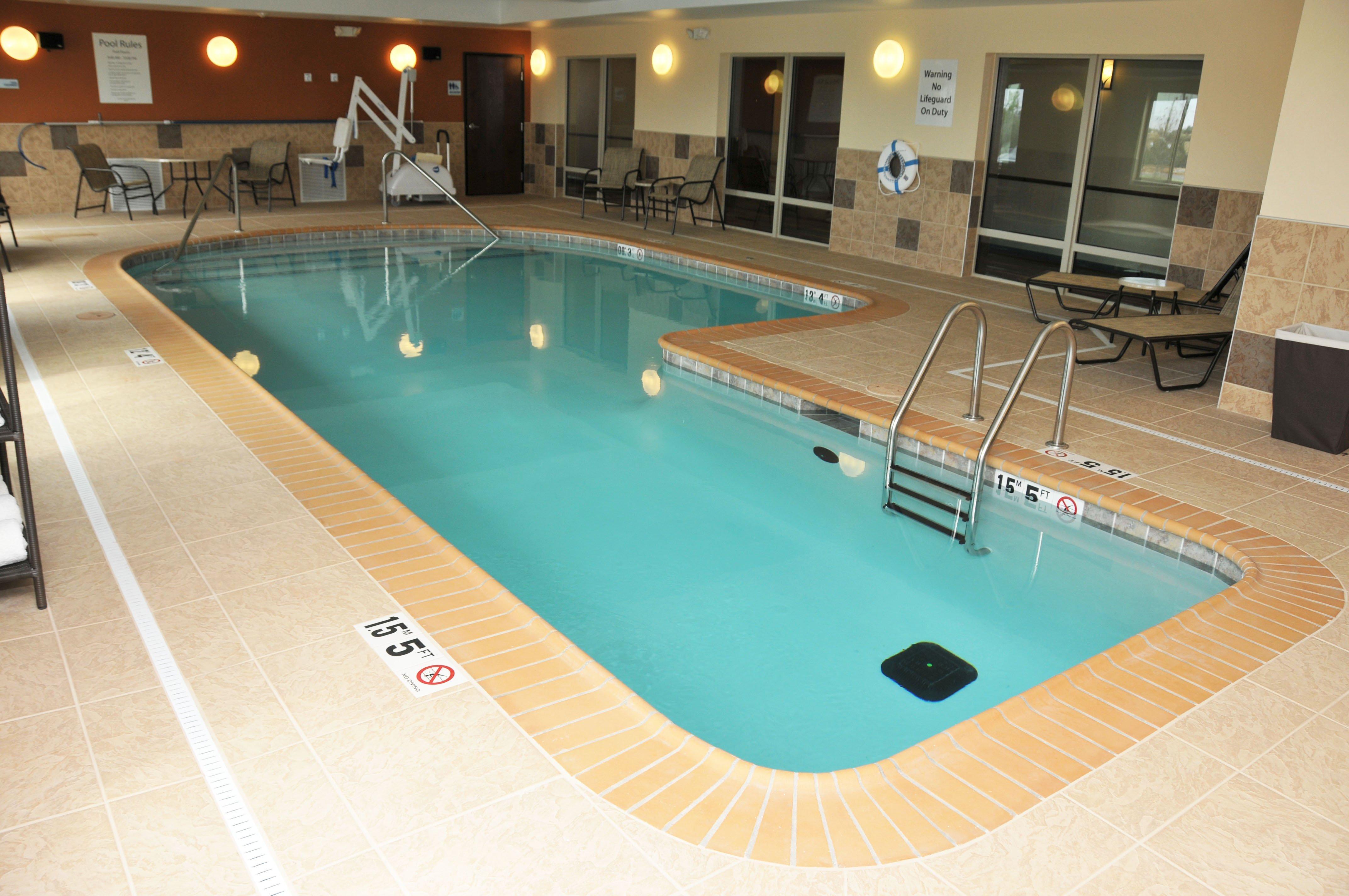 Holiday Inn Express & Suites Clinton By Ihg Extérieur photo
